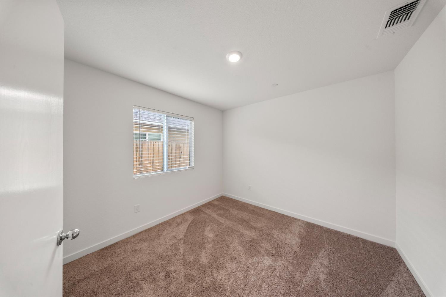 785 Dean Ct, Merced, CA 95341
