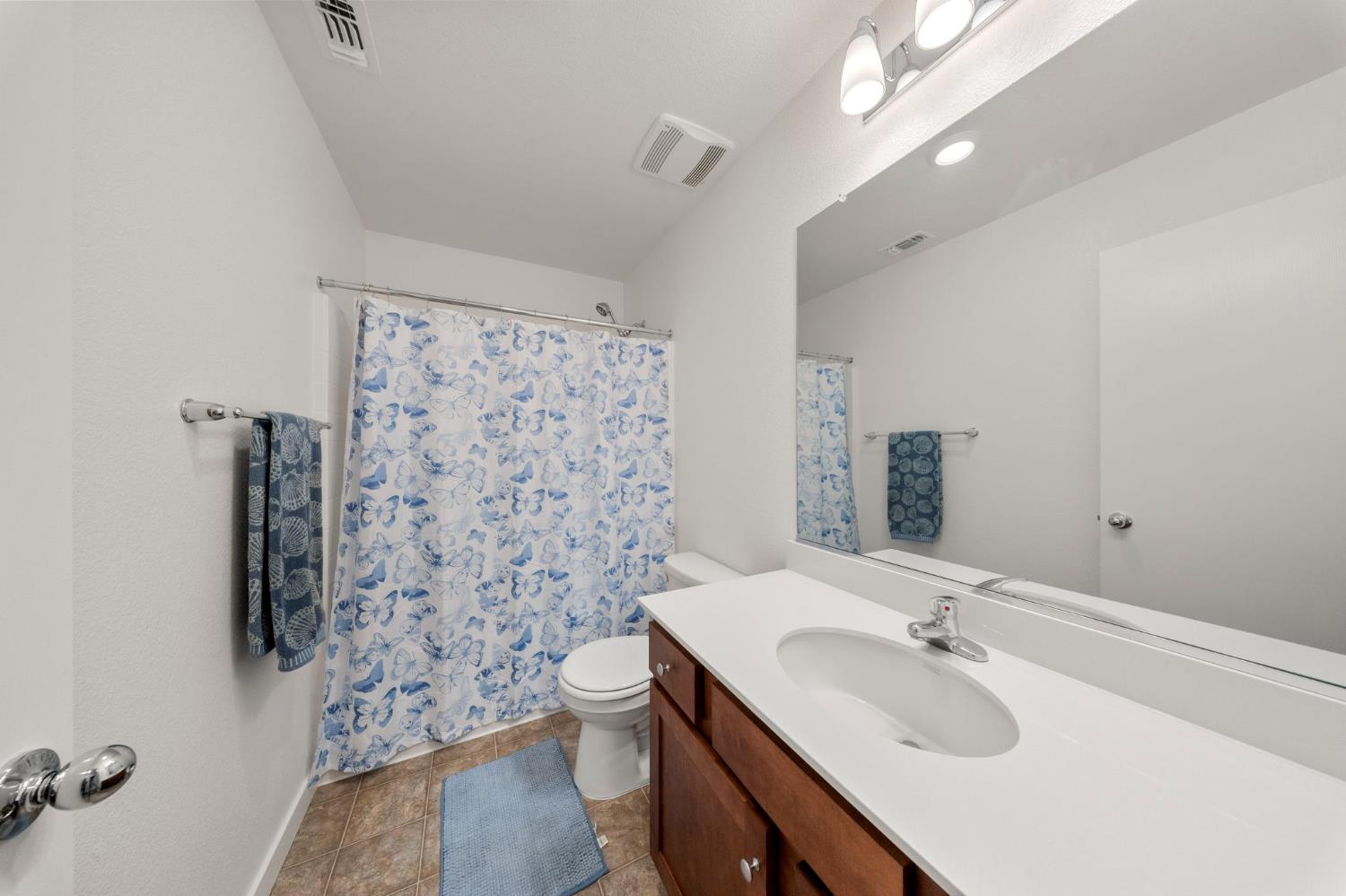 785 Dean Ct, Merced, CA 95341