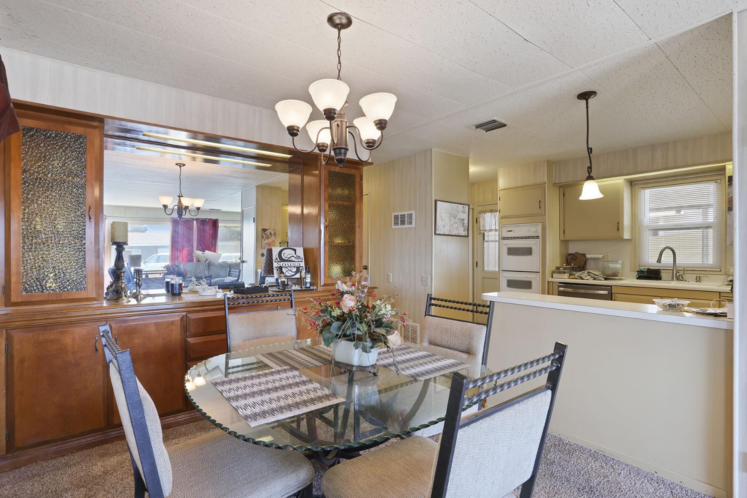 2505 Jackson Ave, Escalon, CA 95320