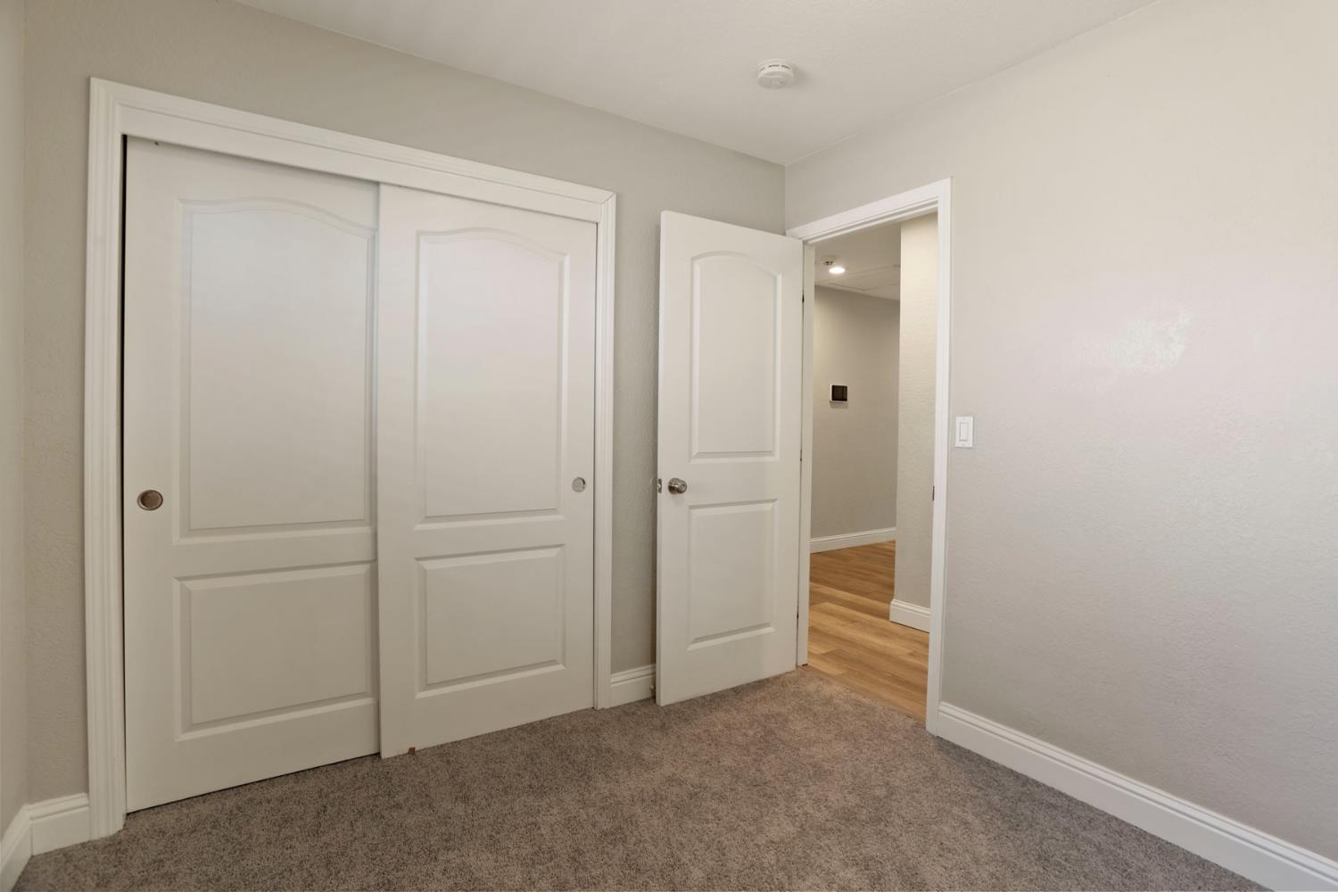 825 Buckingham Dr, Manteca, CA 95336