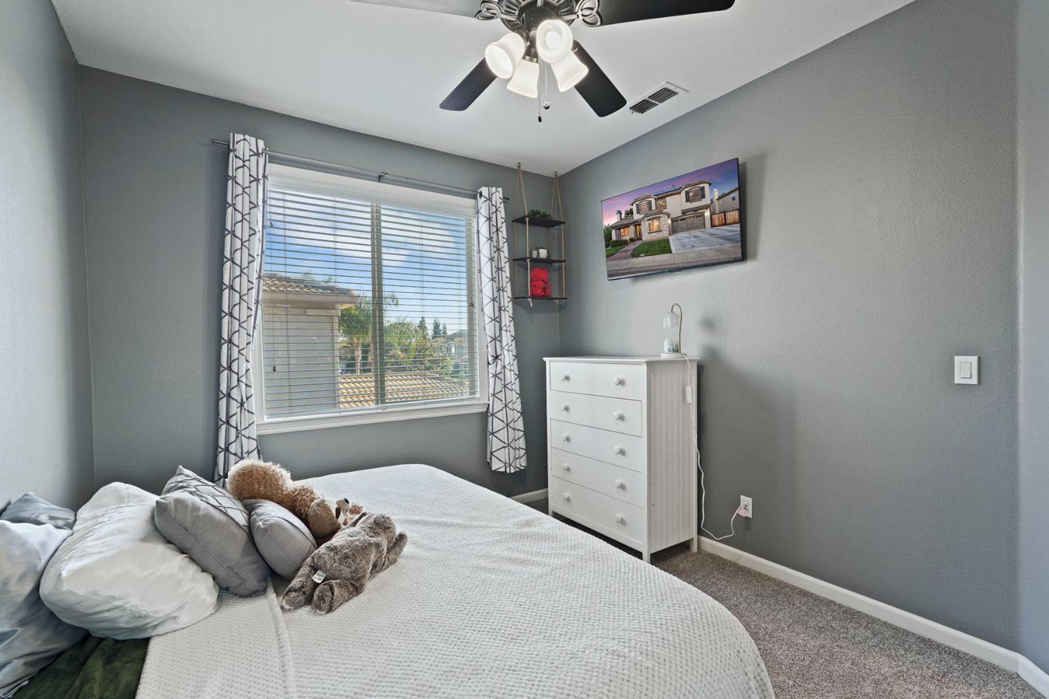 1470 Palazzo Way, Manteca, CA 95337