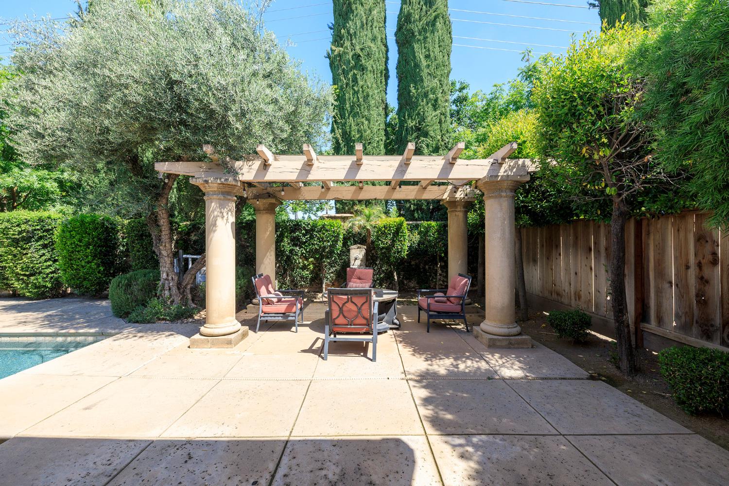 4621 Via Fiori, Modesto, CA 95357