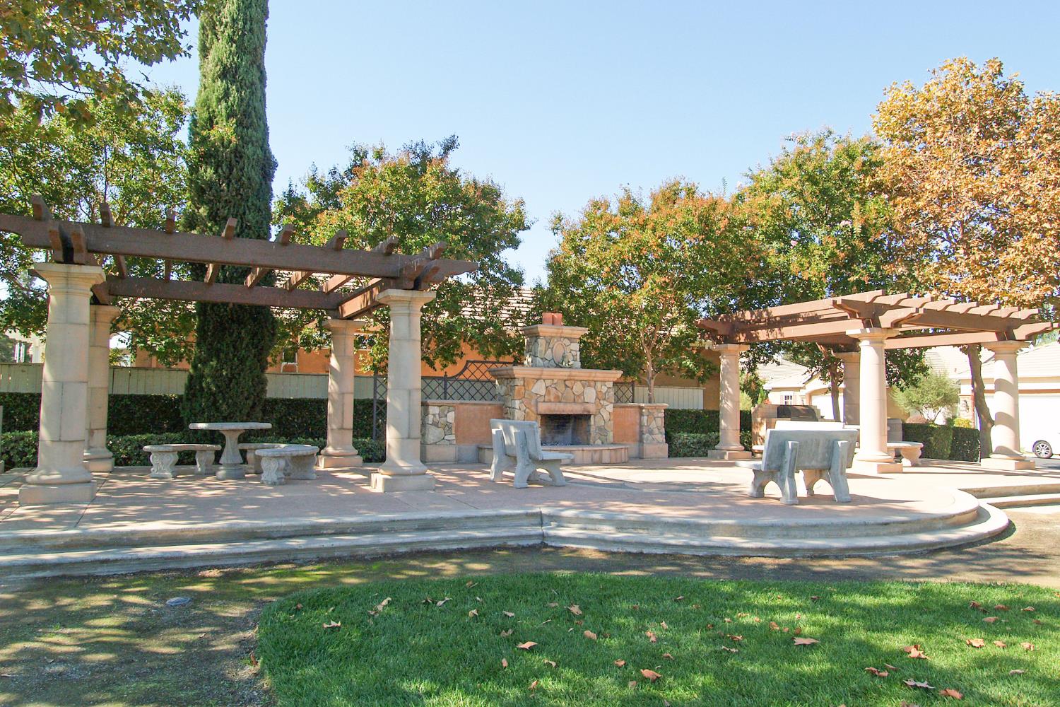 4621 Via Fiori, Modesto, CA 95357