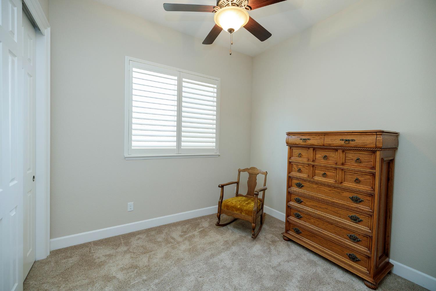 2471 Sea Lion Way, Turlock, CA 95380
