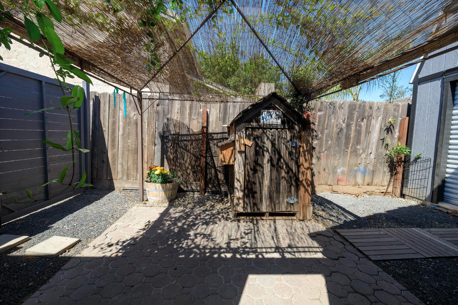 2325 Manor Oak Dr, Modesto, CA 95355