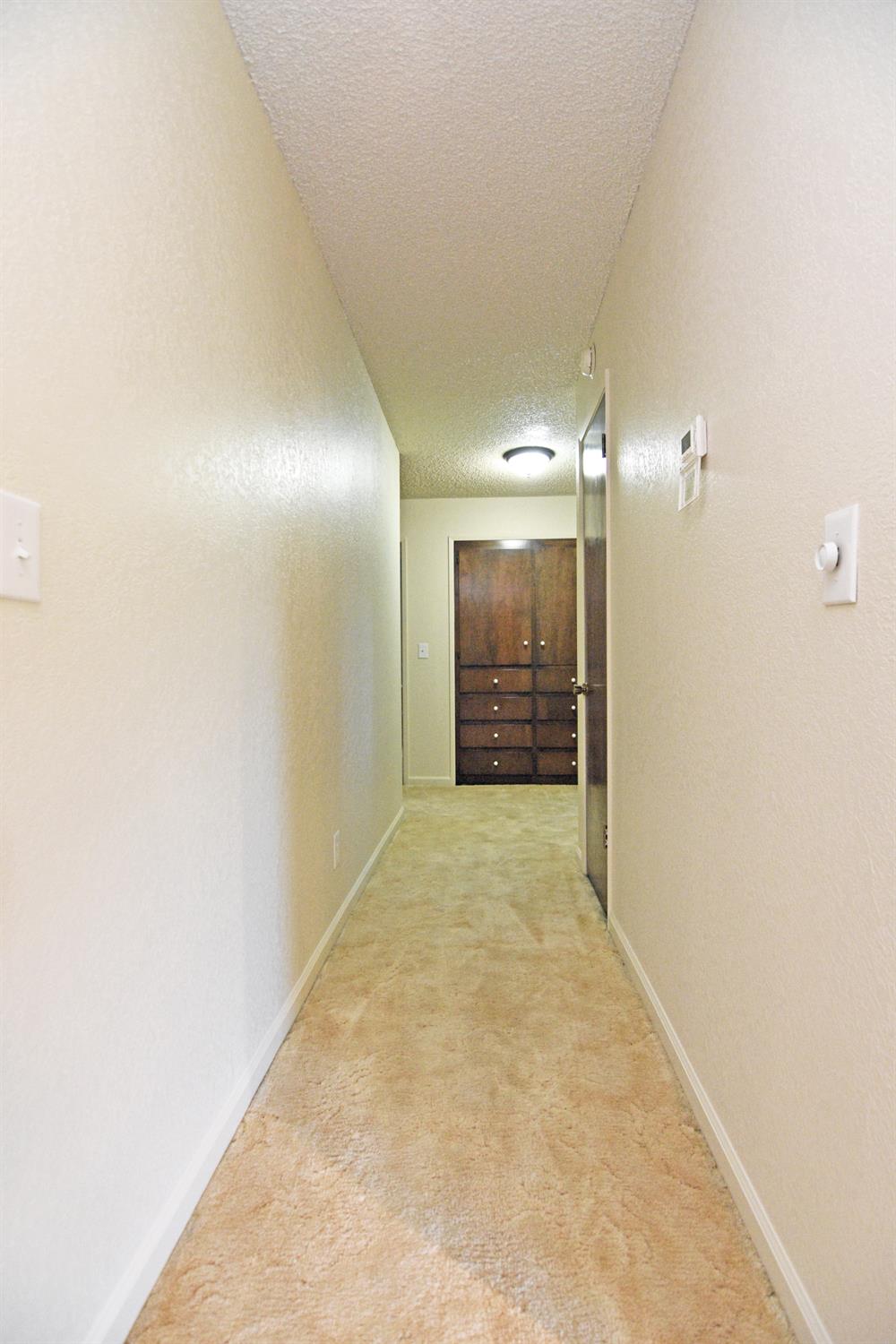 1661 Smith Dr, Turlock, CA 95382