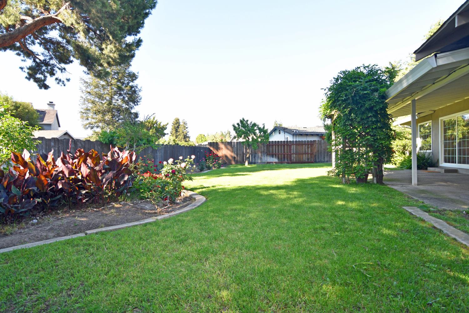 1661 Smith Dr, Turlock, CA 95382