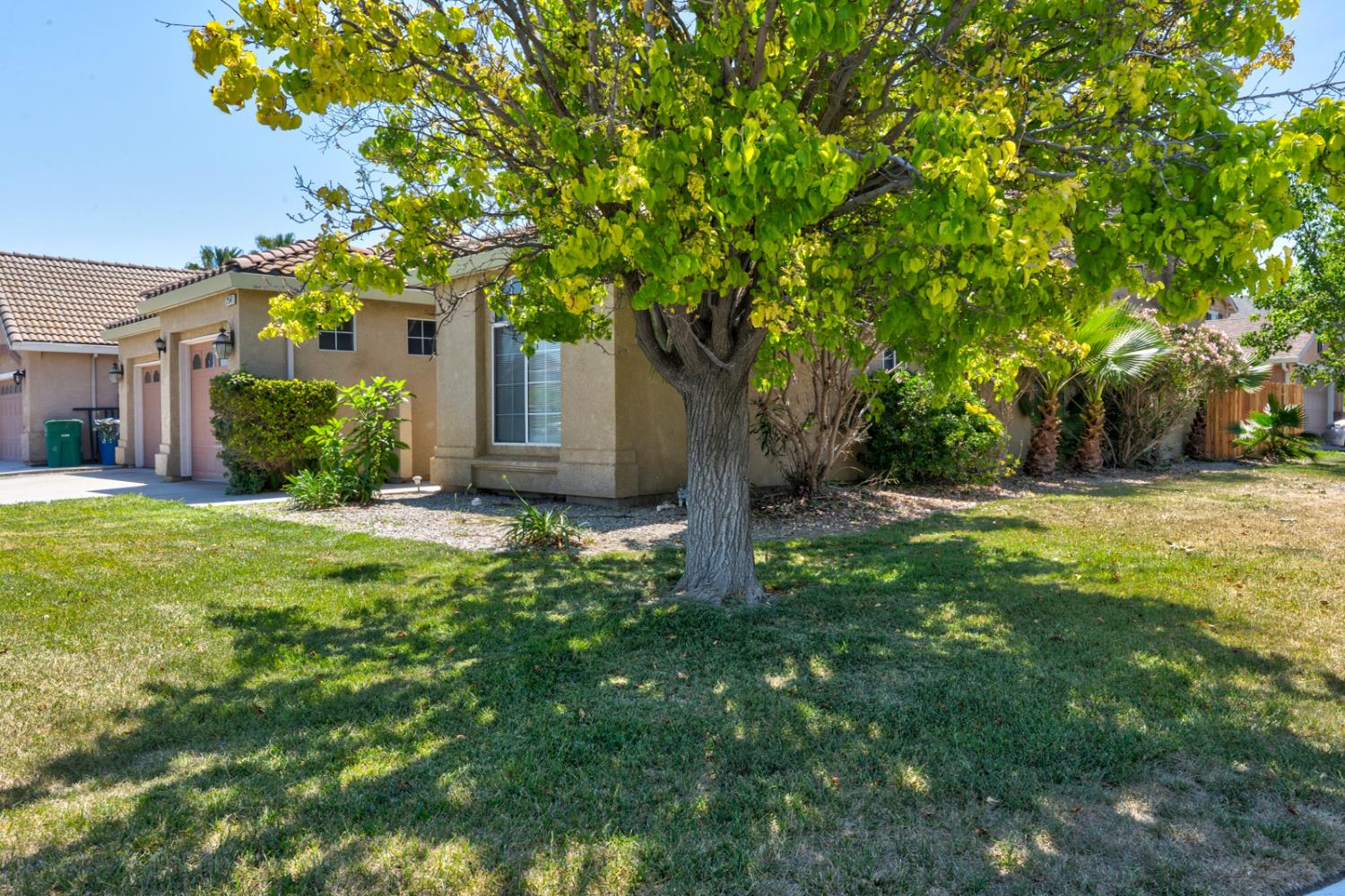 2541 Canvasback Dr, Los Banos, CA 93635