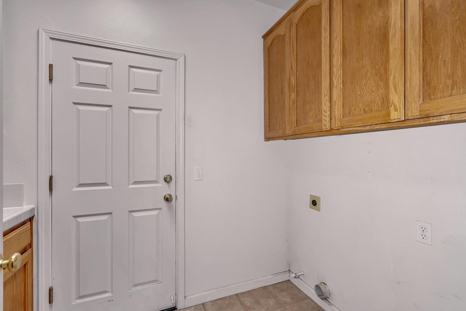 2541 Canvasback Dr, Los Banos, CA 93635