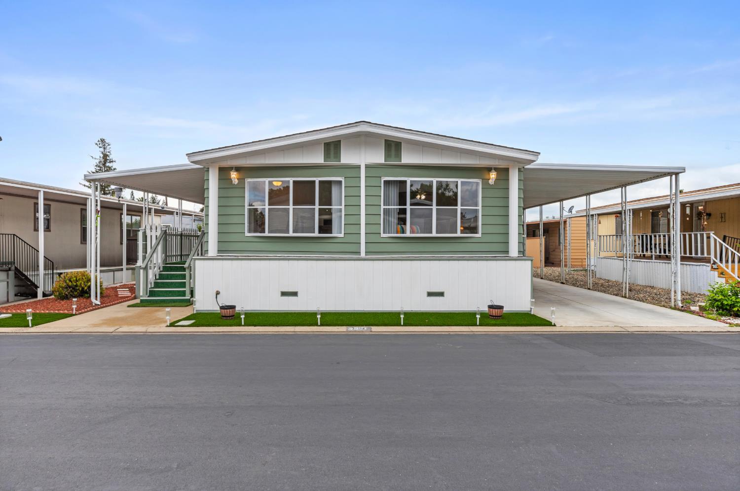 3921 Moana Way, Modesto, CA 95355