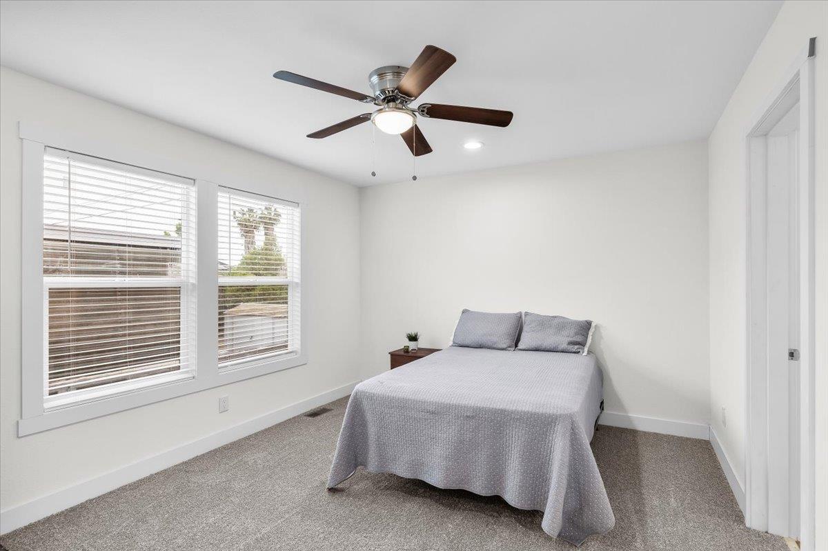 3100 Celebrity Ln, Modesto, CA 95350