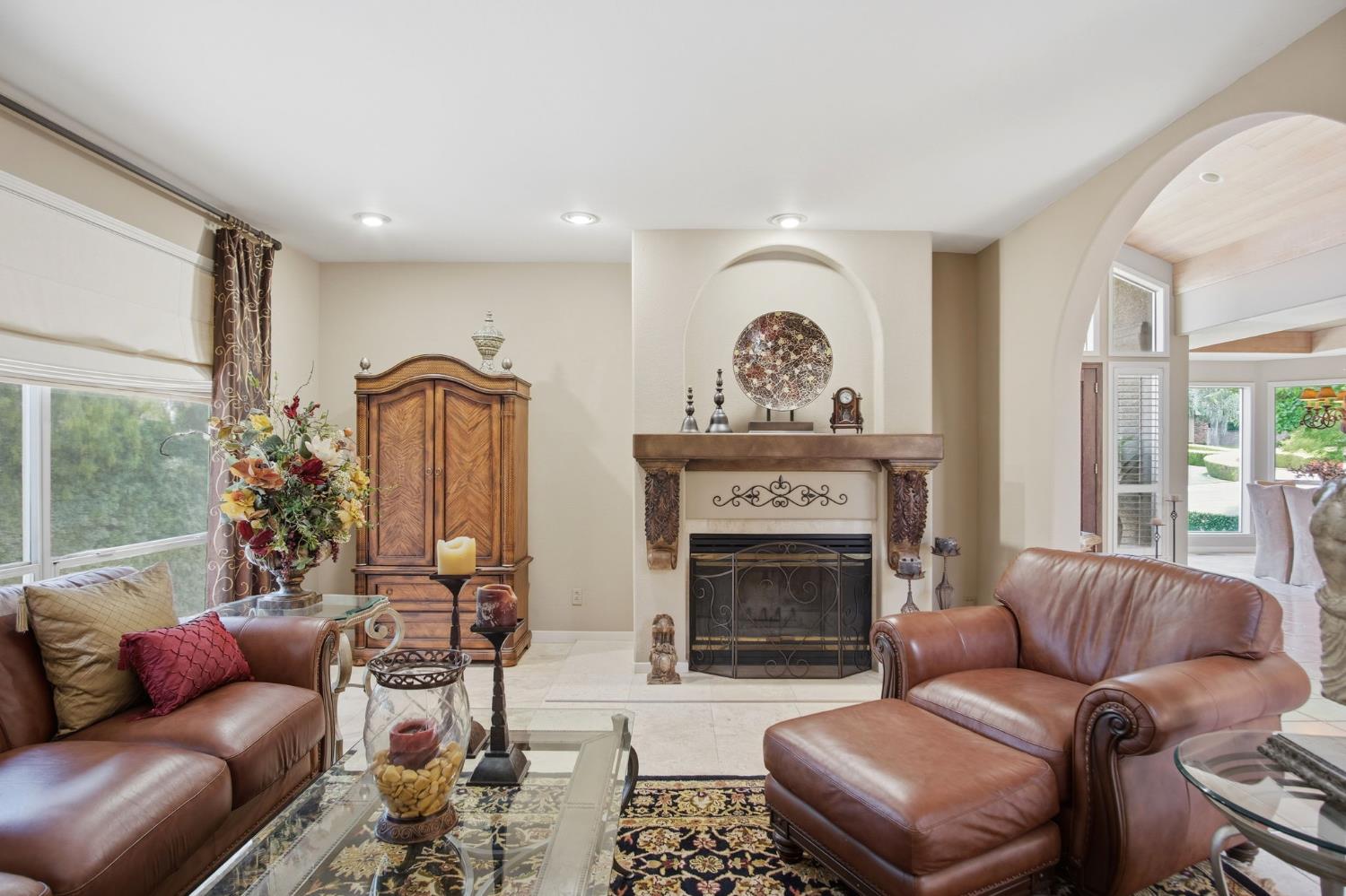 10236 Whitetail Dr, Oakdale, CA 95361