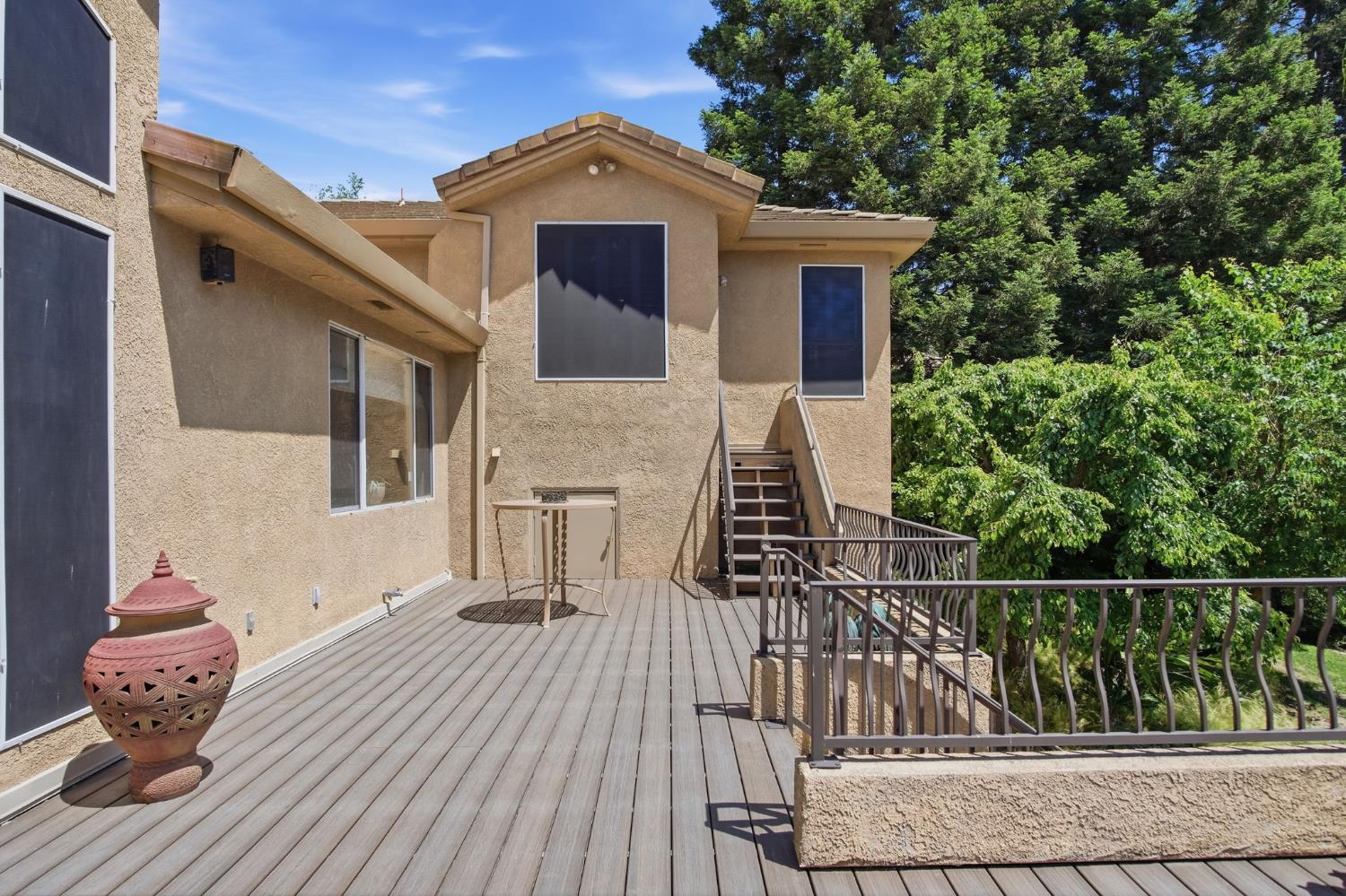 10236 Whitetail Dr, Oakdale, CA 95361