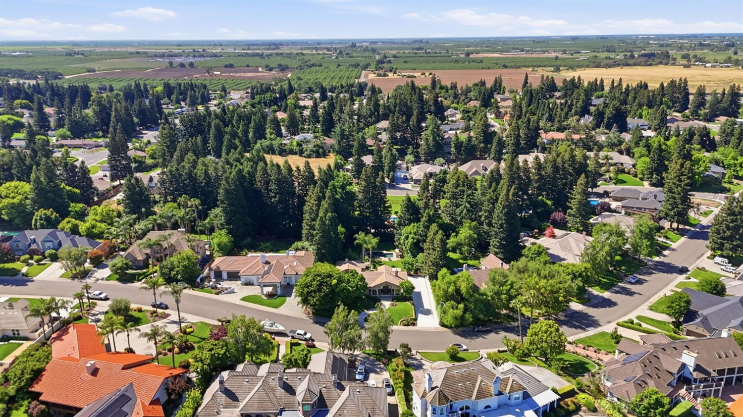 10236 Whitetail Dr, Oakdale, CA 95361