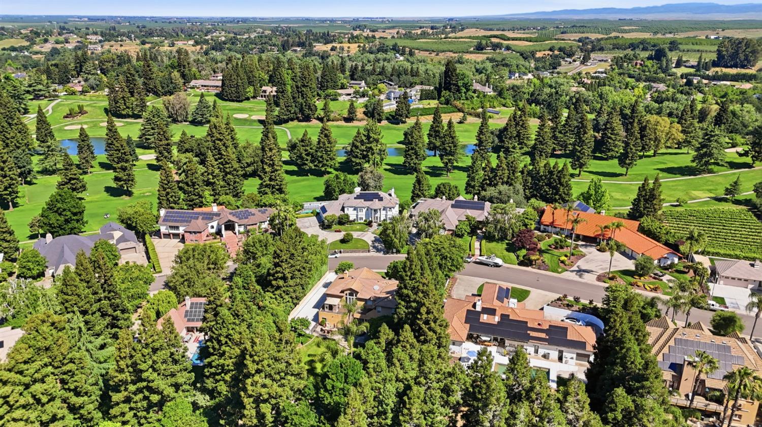 10236 Whitetail Dr, Oakdale, CA 95361