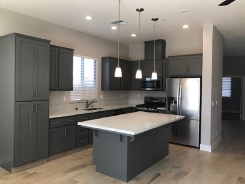 1126 Gardenia Ct, Patterson, CA 95363