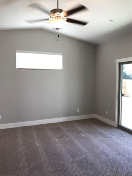 1126 Gardenia Ct, Patterson, CA 95363
