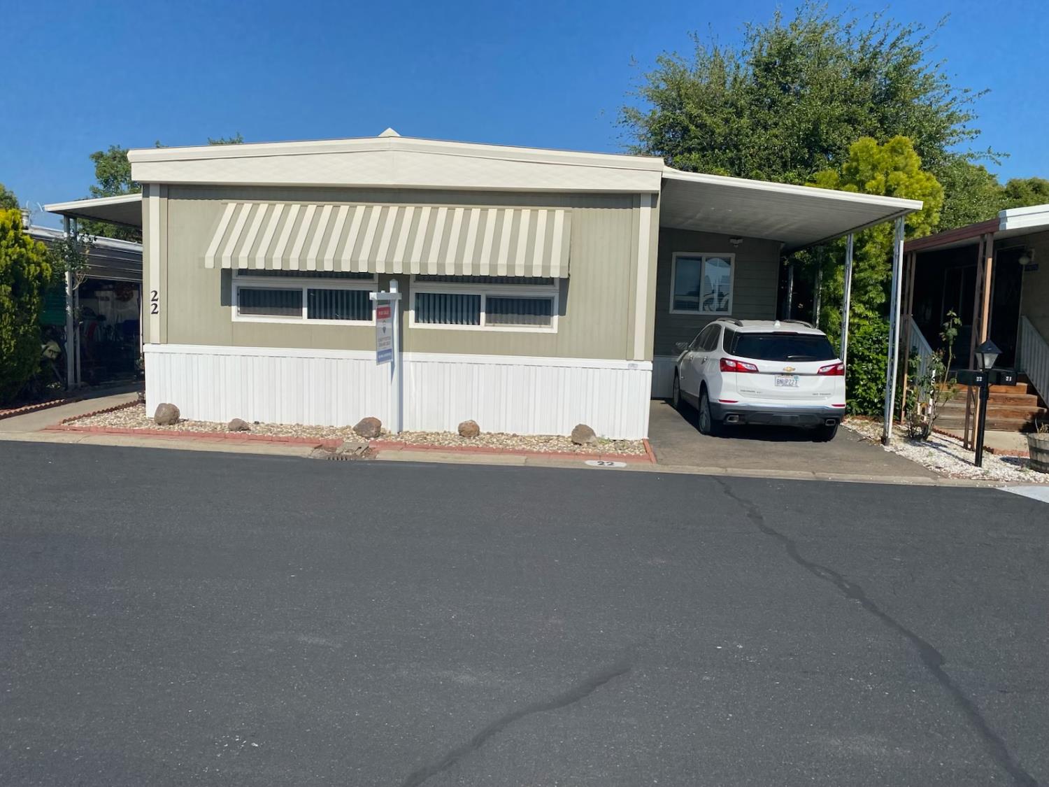 150 Pestana Ave #22, Manteca, CA 95336