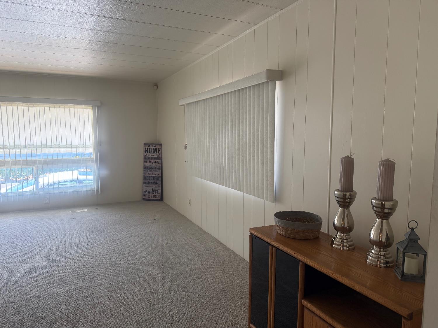 150 Pestana Ave #22, Manteca, CA 95336