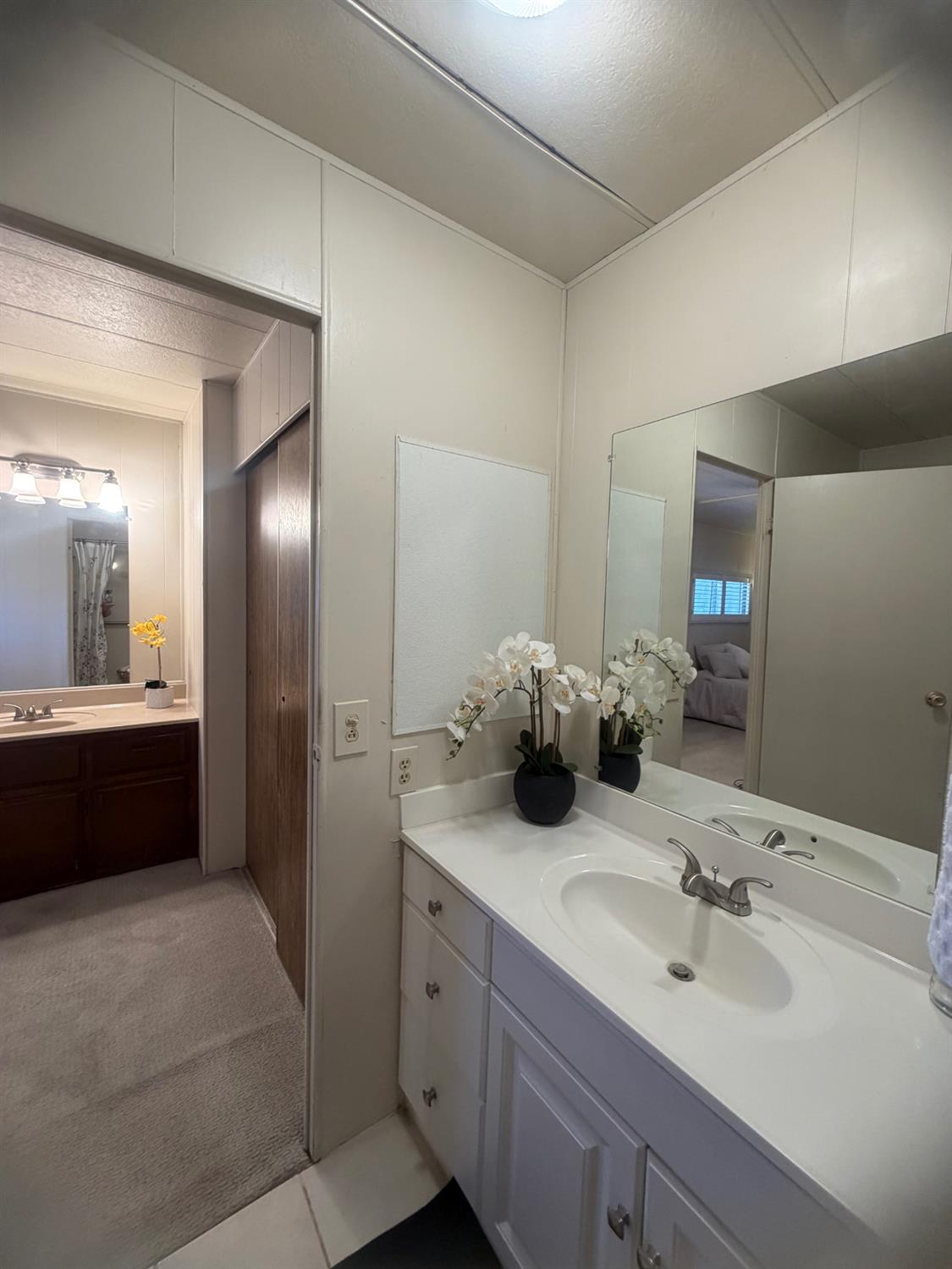 150 Pestana Ave #22, Manteca, CA 95336