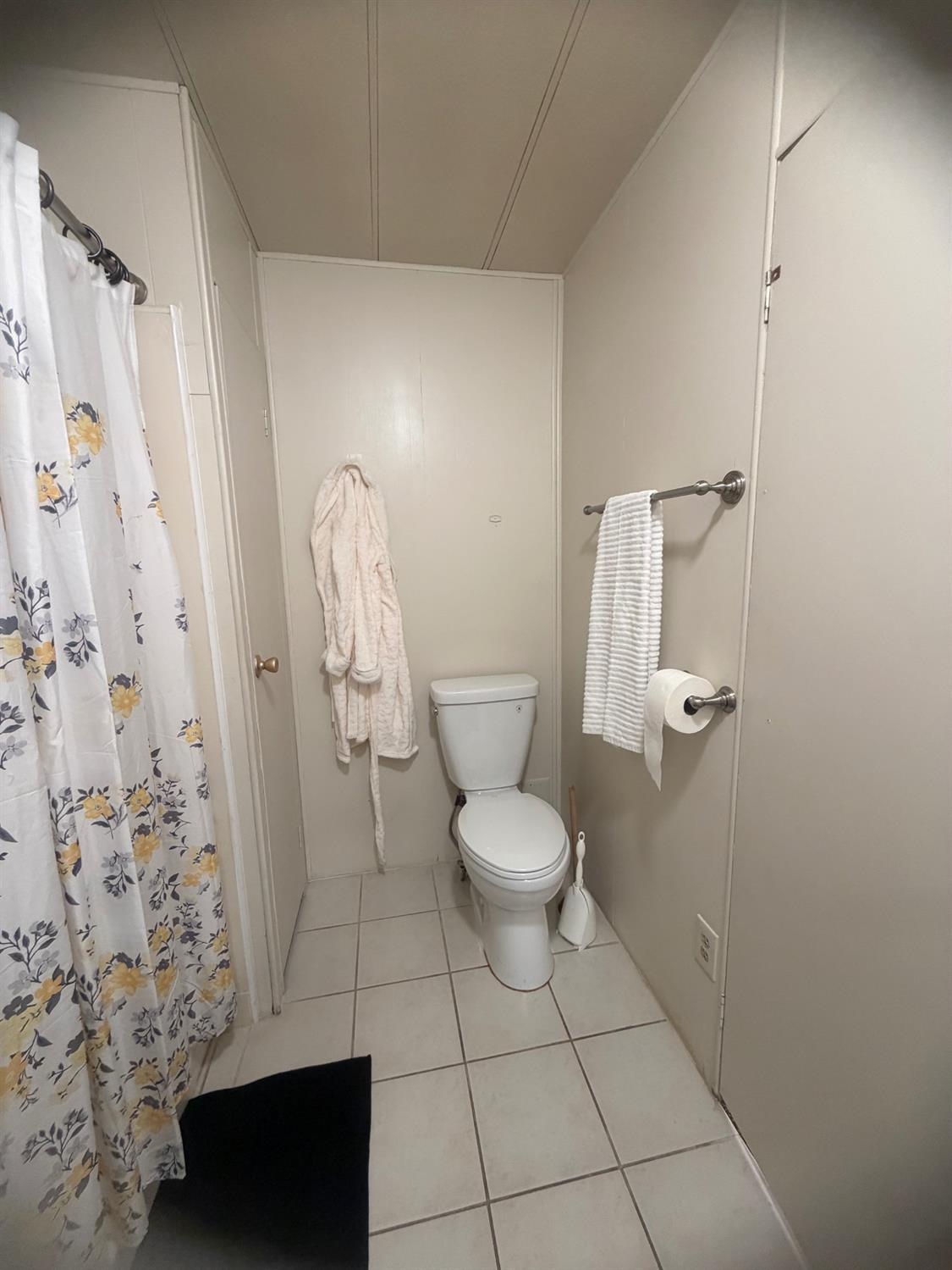 150 Pestana Ave #22, Manteca, CA 95336