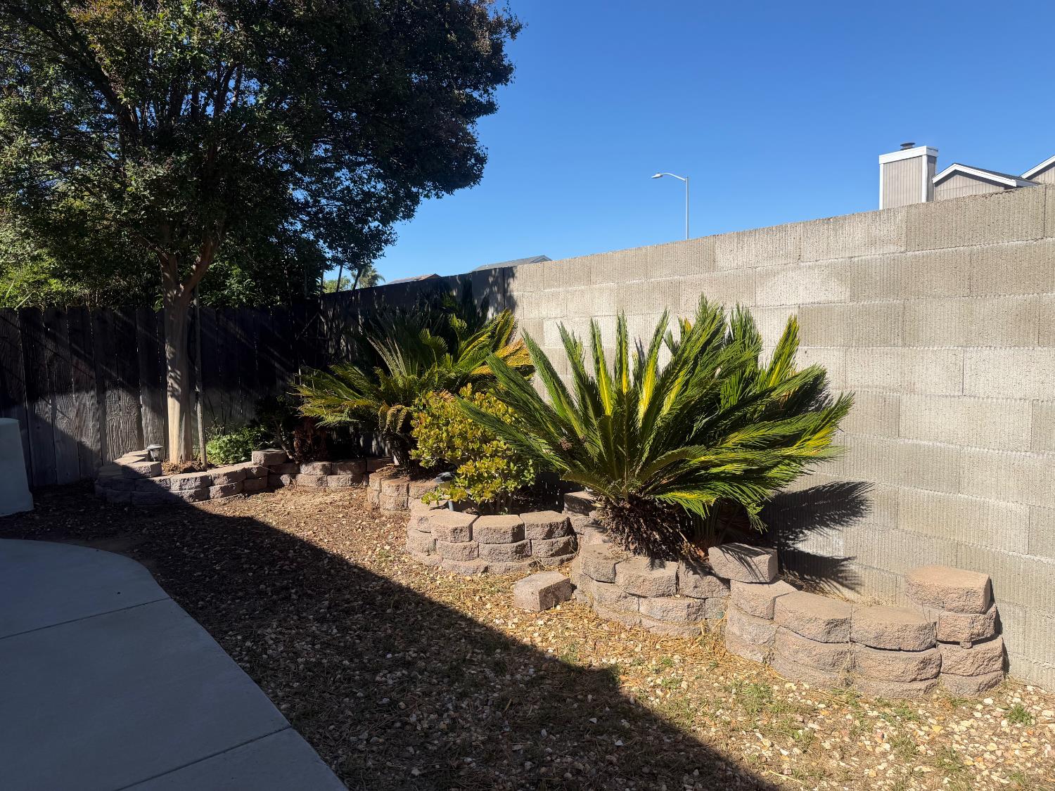 150 Pestana Ave #22, Manteca, CA 95336