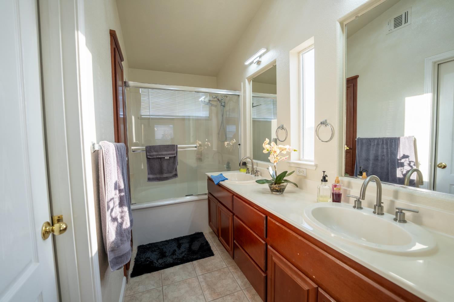 2187 Fountain Square Ave, Manteca, CA 95337