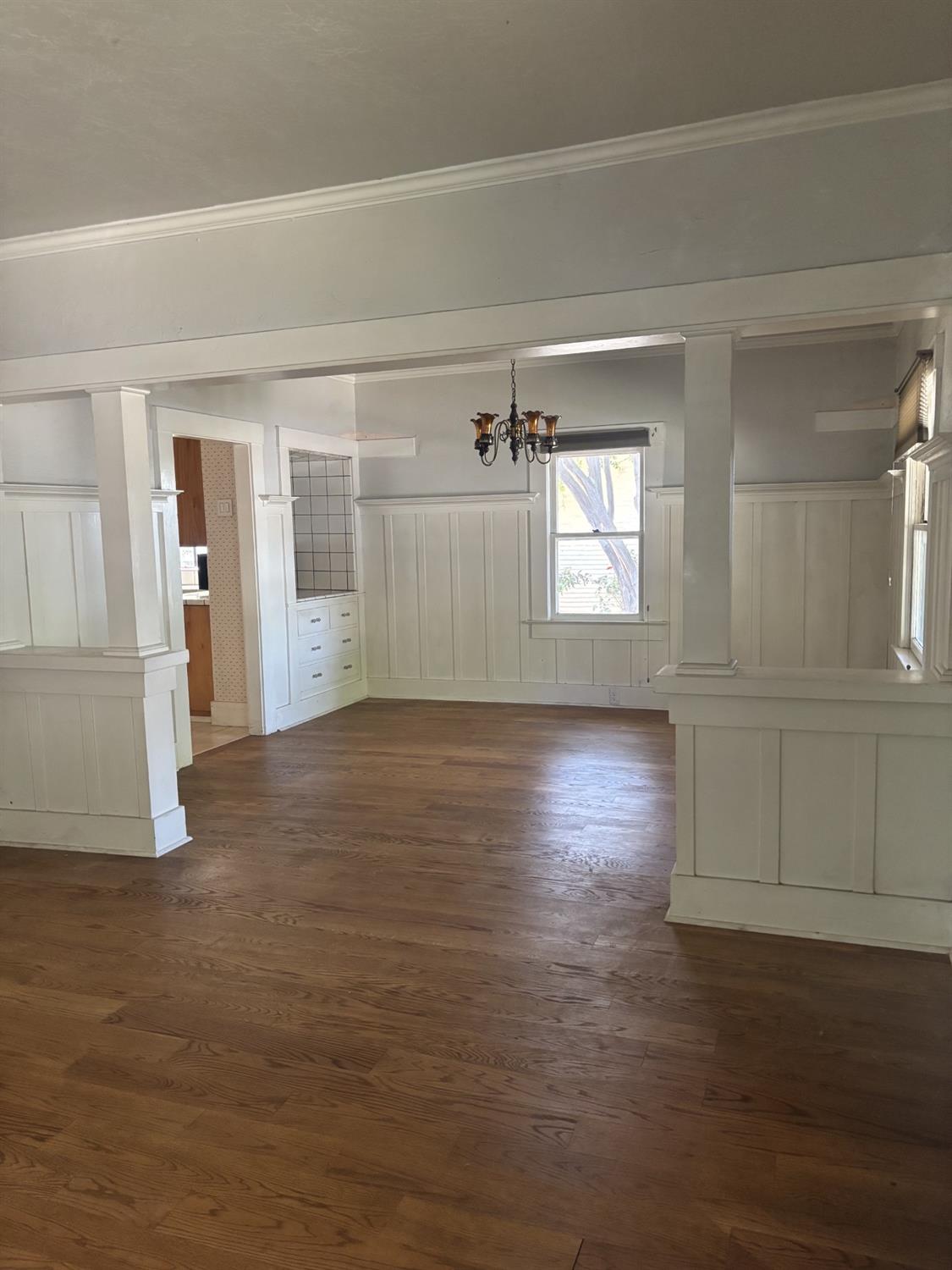 110 Olive Ave, Modesto, CA 95350