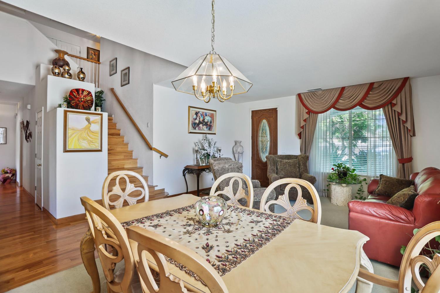 465 Olympus Way, Manteca, CA 95336
