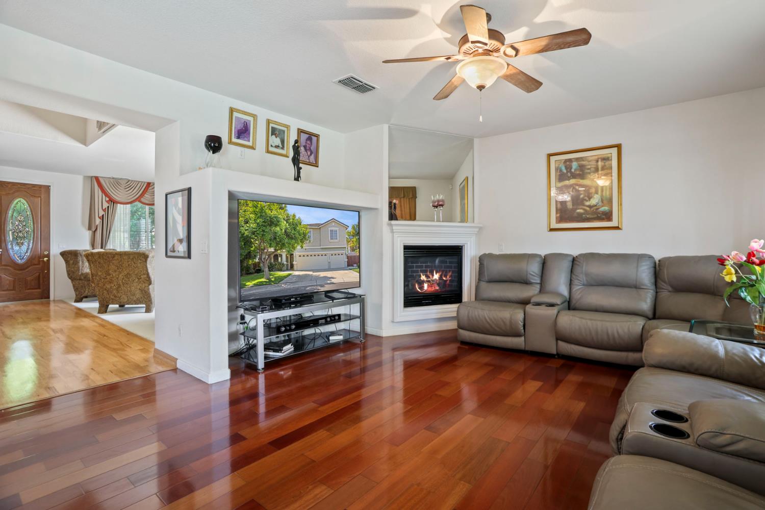 465 Olympus Way, Manteca, CA 95336