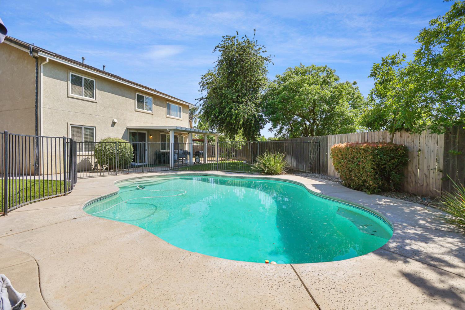 465 Olympus Way, Manteca, CA 95336