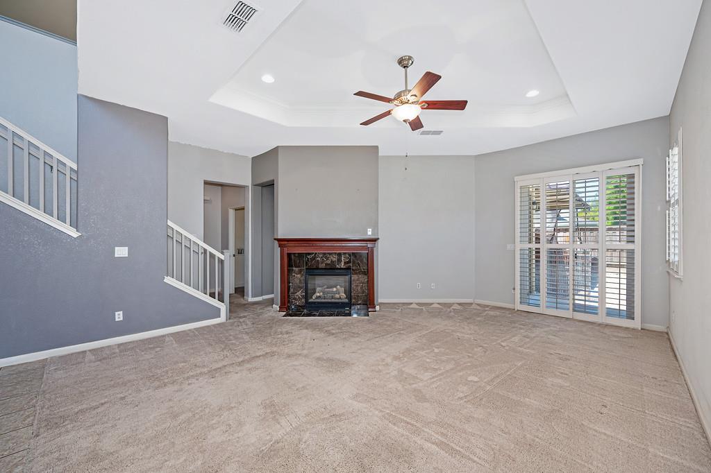 562 Stetson Dr, Oakdale, CA 95361