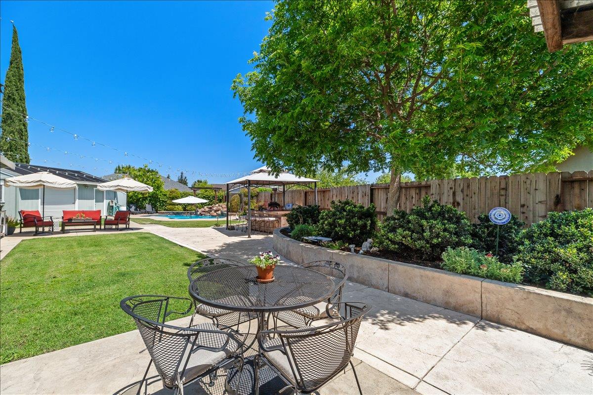 3212 Barry Ct, Ceres, CA 95307