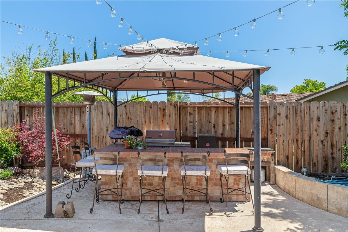 3212 Barry Ct, Ceres, CA 95307