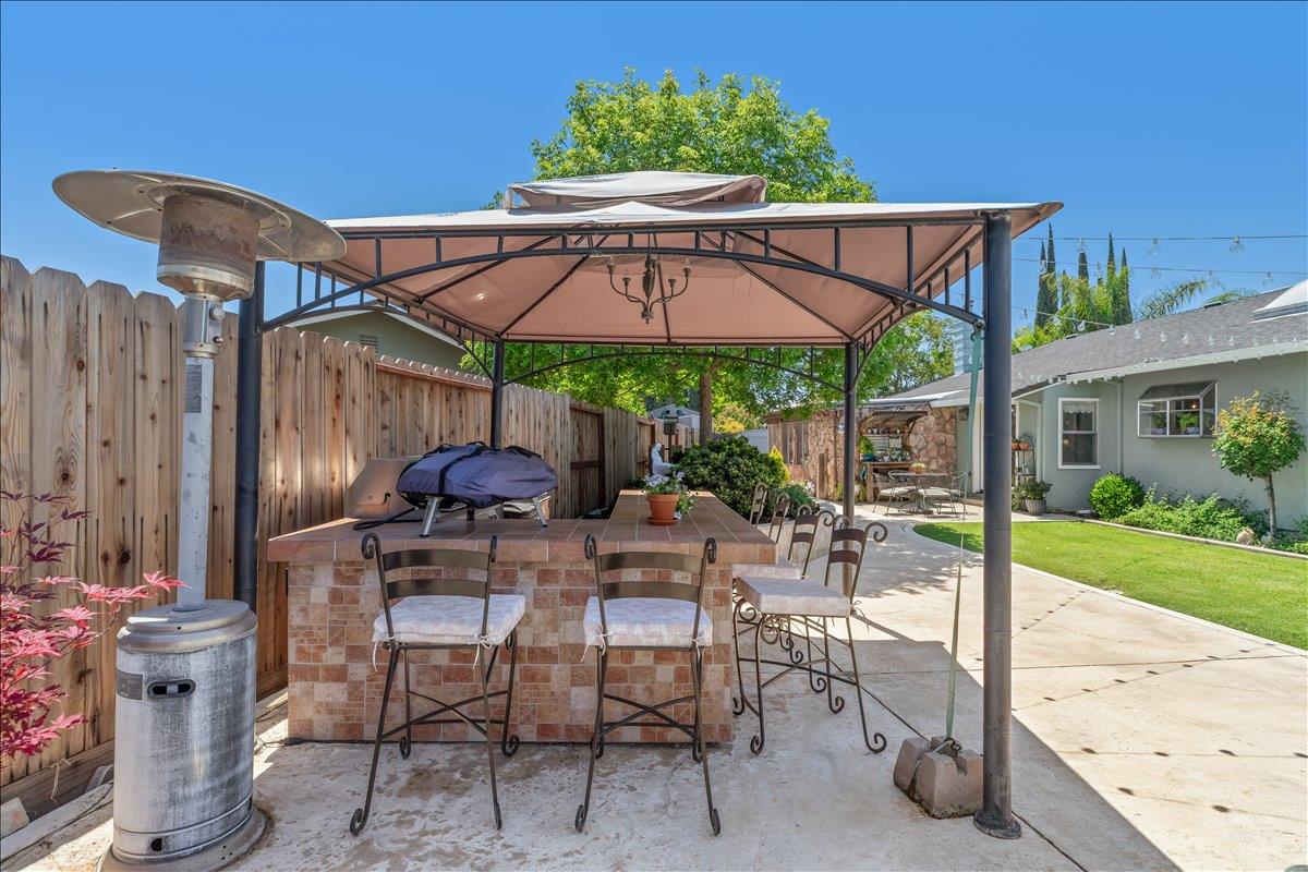 3212 Barry Ct, Ceres, CA 95307