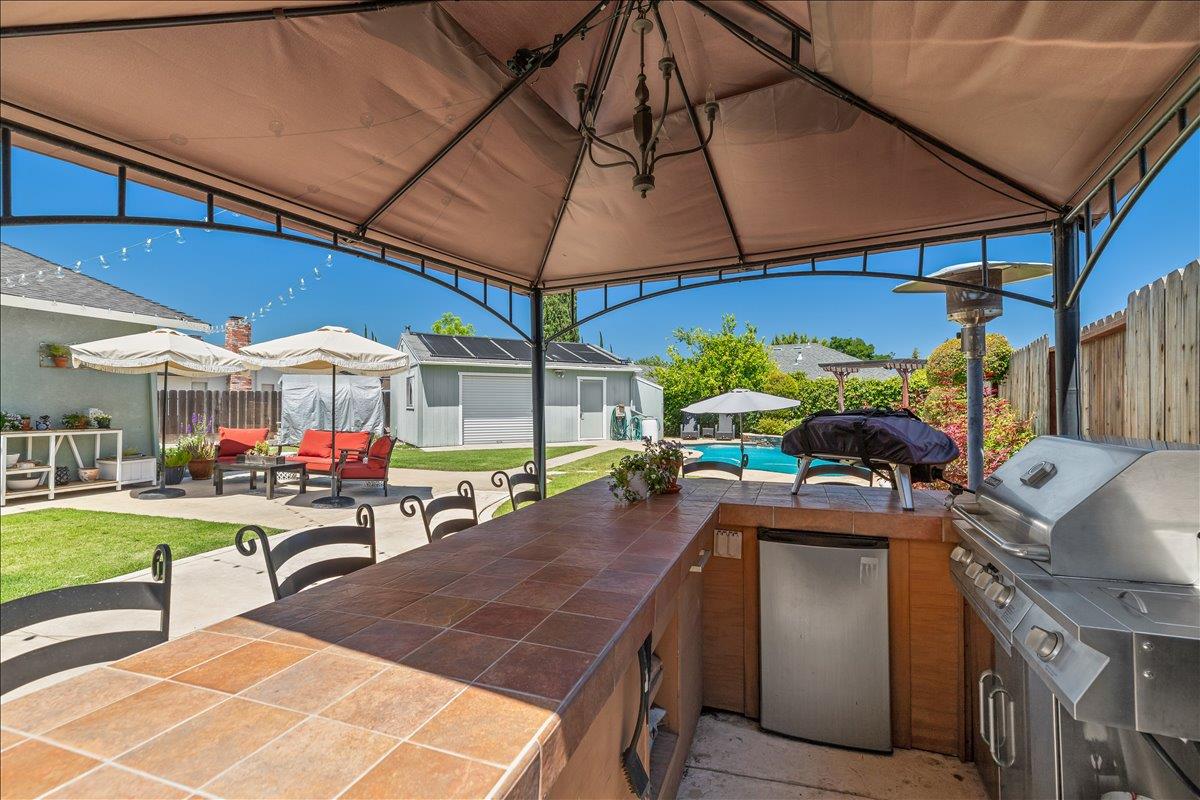 3212 Barry Ct, Ceres, CA 95307