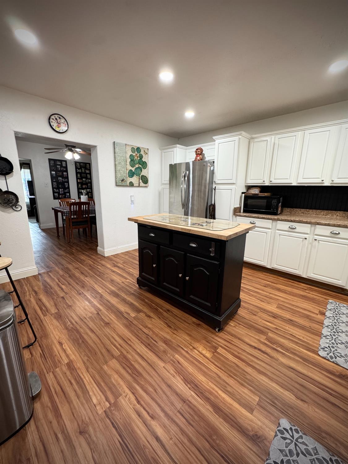 1535 Melrose Ave, Modesto, CA 95350