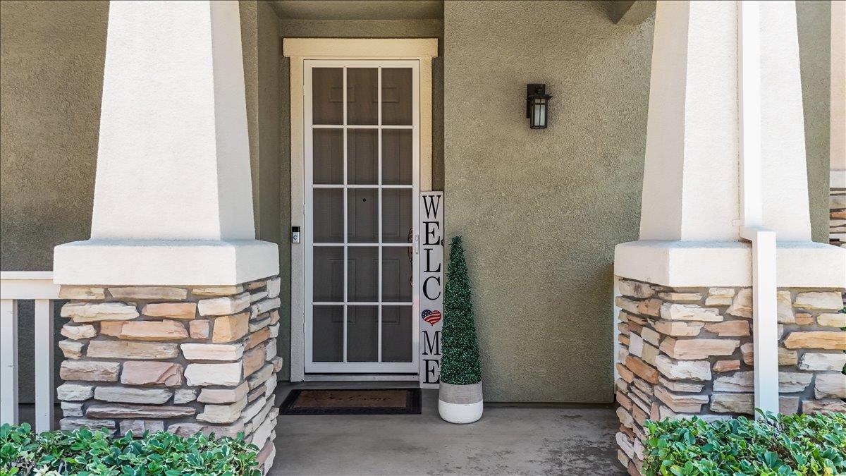 561 Wild Stallion Dr #151, Oakdale, CA 95361