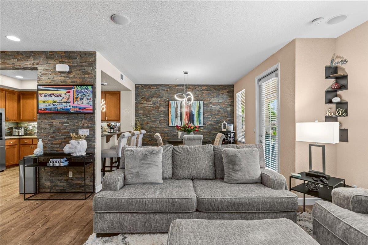 561 Wild Stallion Dr #151, Oakdale, CA 95361