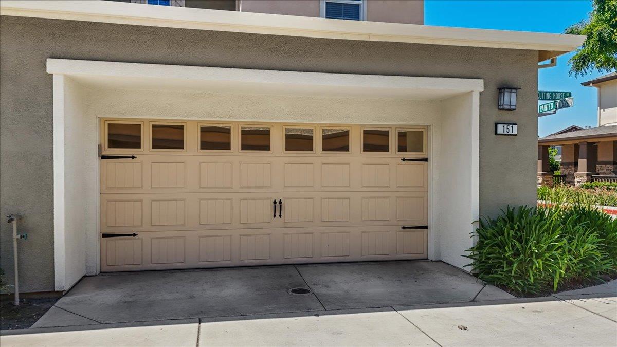 561 Wild Stallion Dr #151, Oakdale, CA 95361