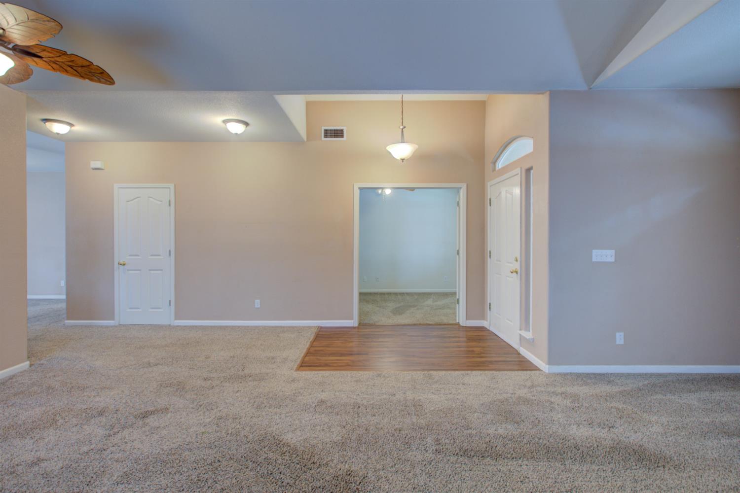 1709 Humboldt Ct, Los Banos, CA 93635