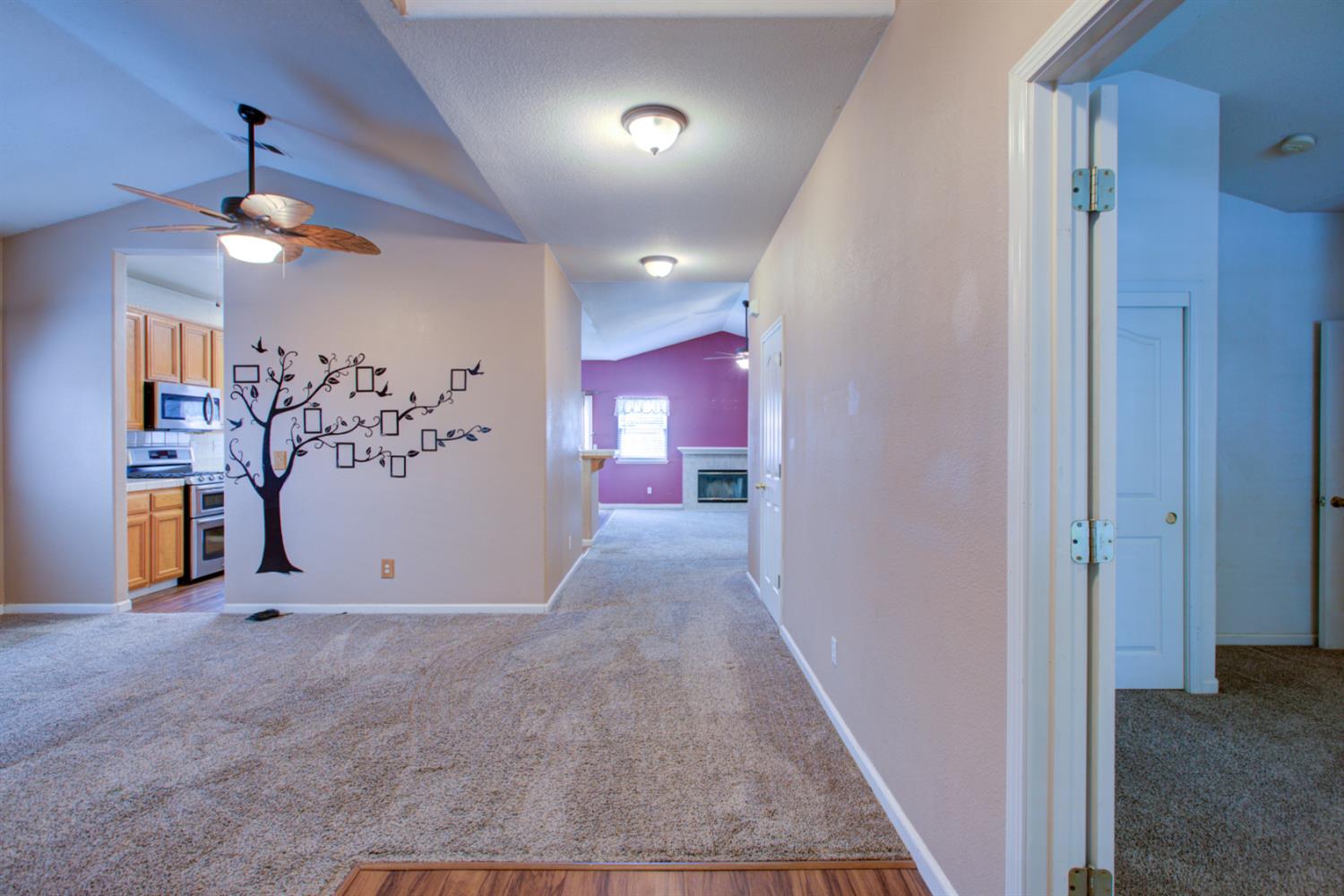 1709 Humboldt Ct, Los Banos, CA 93635