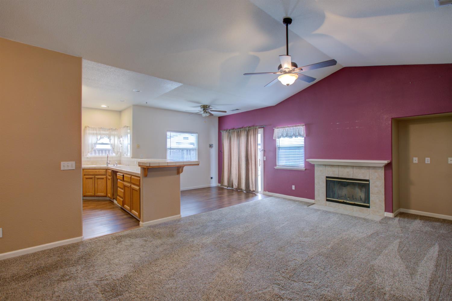 1709 Humboldt Ct, Los Banos, CA 93635