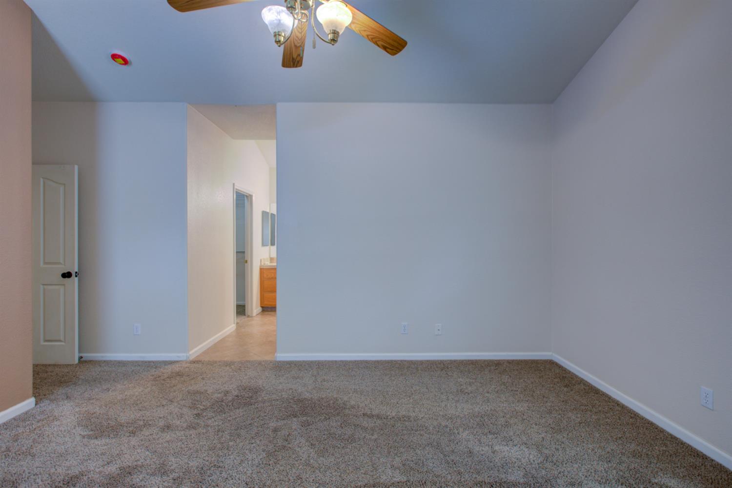 1709 Humboldt Ct, Los Banos, CA 93635