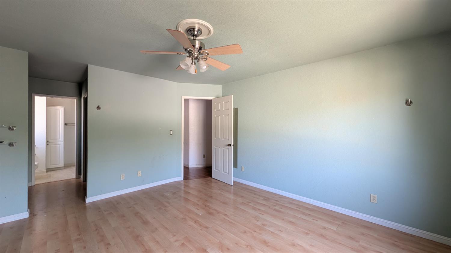 3133 Andre Ln, Turlock, CA 95382