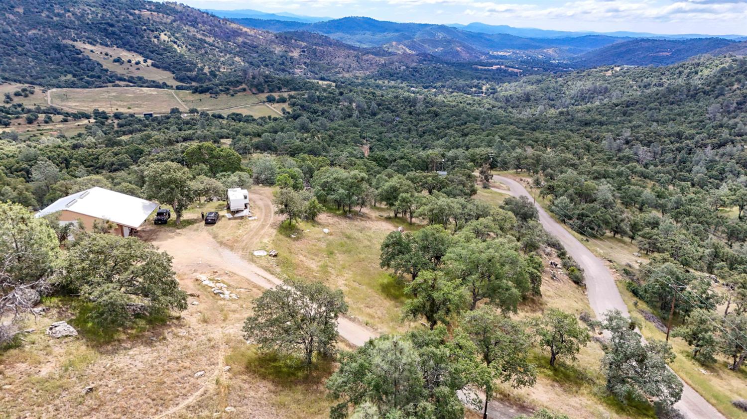 5616 Gold Creek Ln, Mariposa, CA 95338