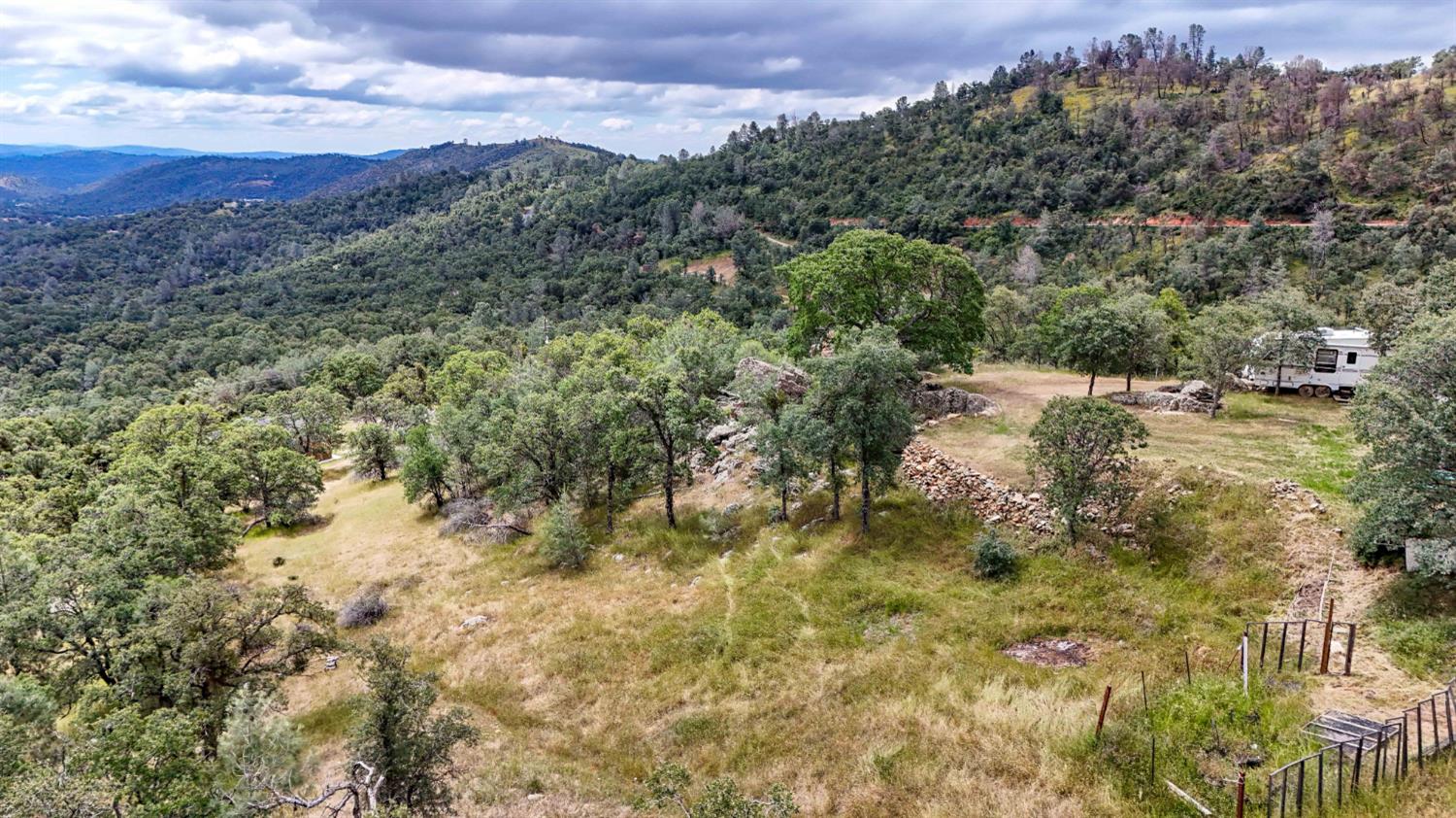 5616 Gold Creek Ln, Mariposa, CA 95338