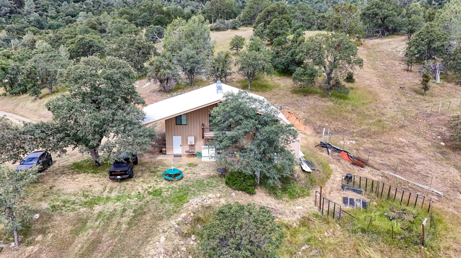 5616 Gold Creek Ln, Mariposa, CA 95338