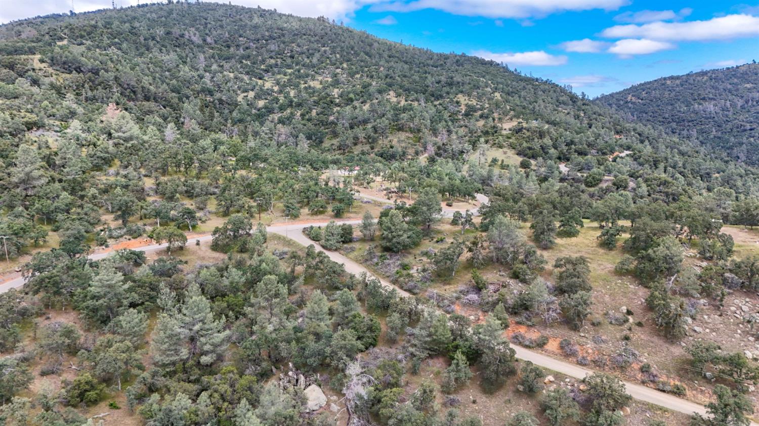 5616 Gold Creek Ln, Mariposa, CA 95338