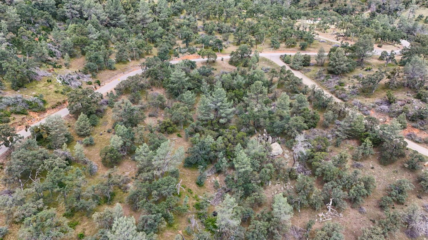 5616 Gold Creek Ln, Mariposa, CA 95338